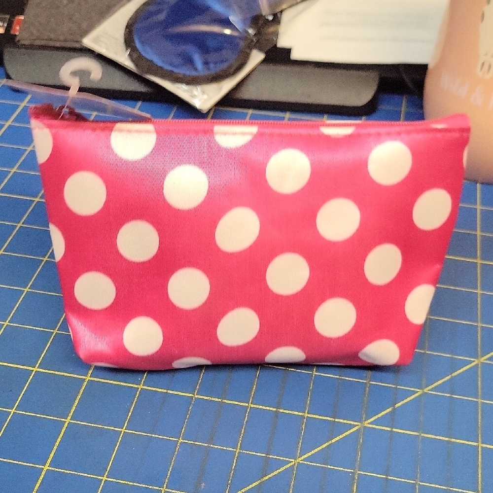 Polka Dot Pink Cosmetic Pouch 6 " x 4" x 1.75" Zipper
